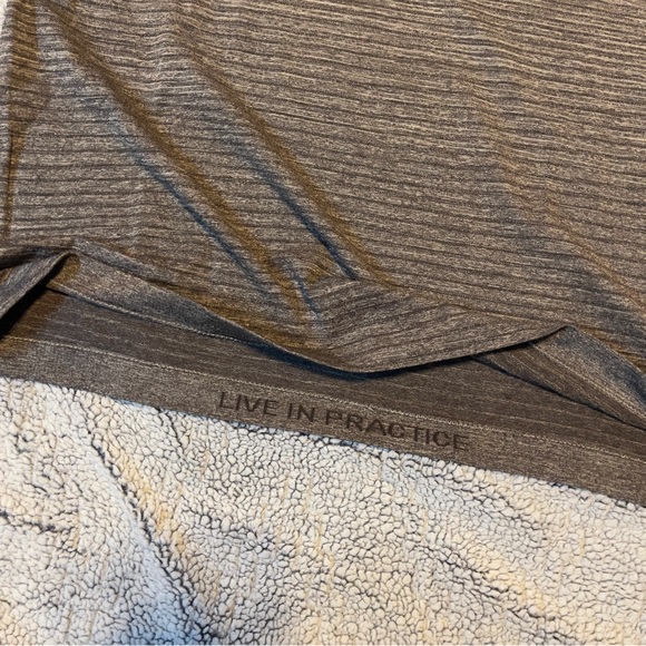 Lululemon Shirt - Picture 2 of 3